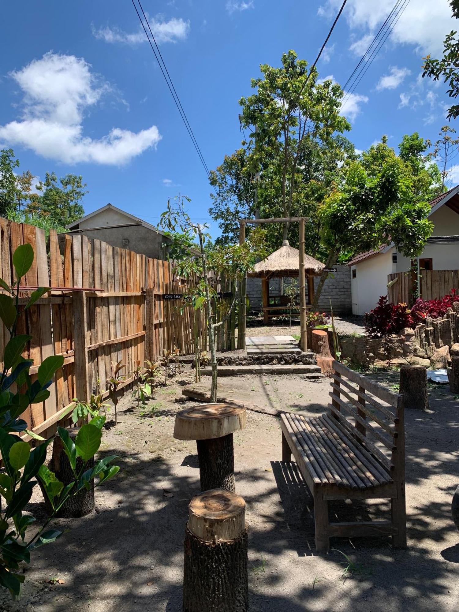 Avocado Homestay Тетебату Екстер'єр фото