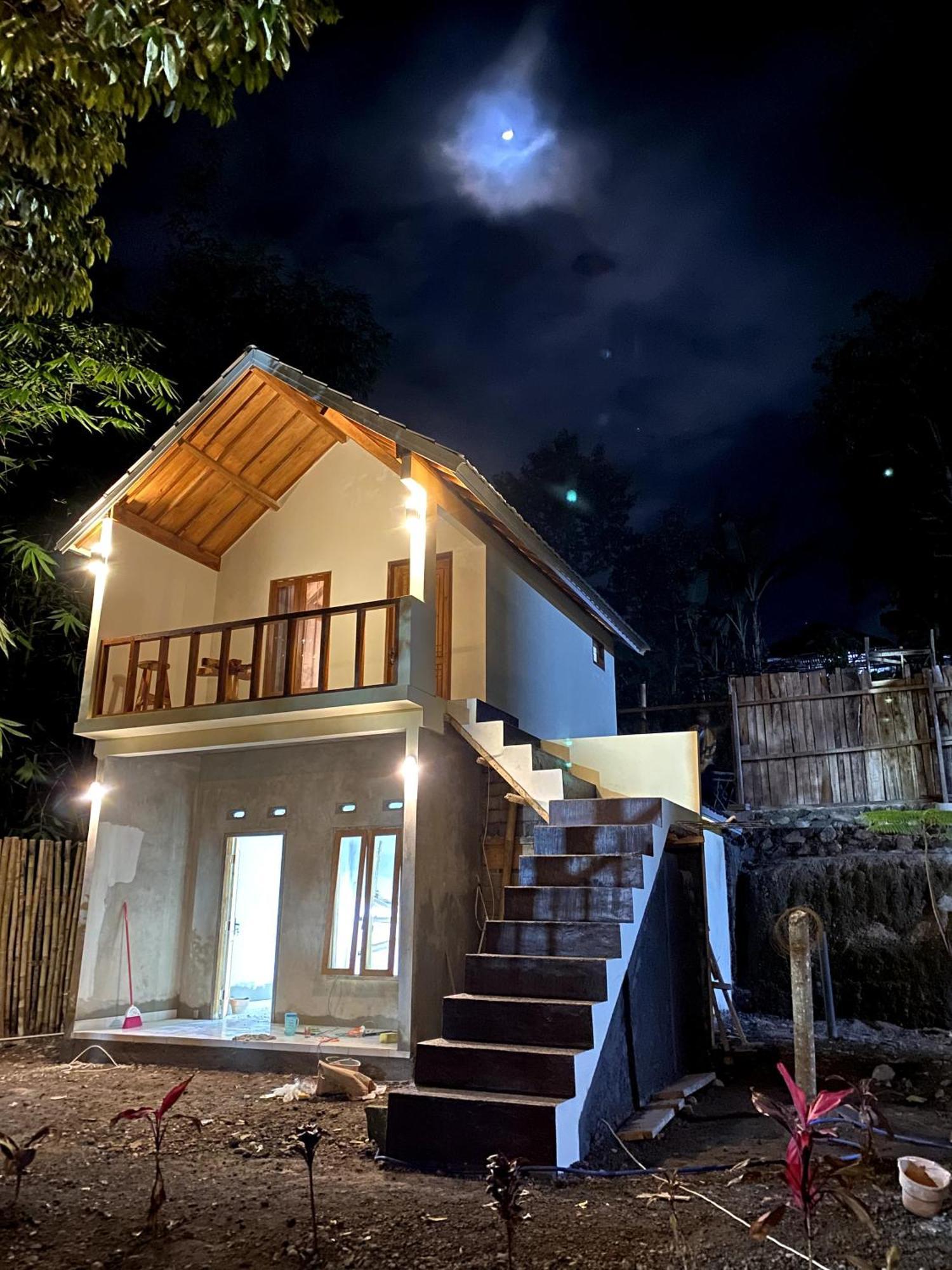 Avocado Homestay Тетебату Екстер'єр фото