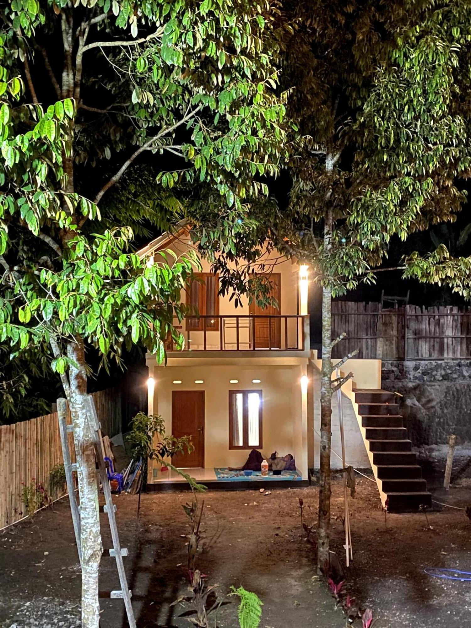 Avocado Homestay Тетебату Екстер'єр фото